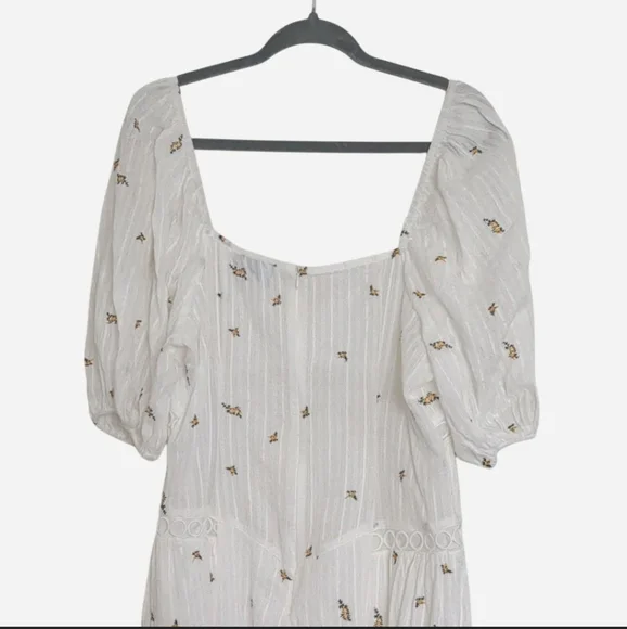 ASOS DESIGN Curve Premium puff sleeve trapeze midi dress Size 12 Cottage Core - Picture 6 of 8